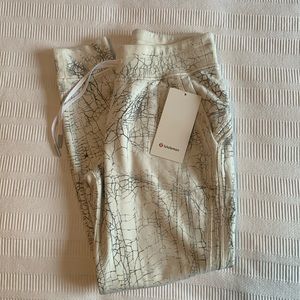 Lululemon Warm Down Jogger